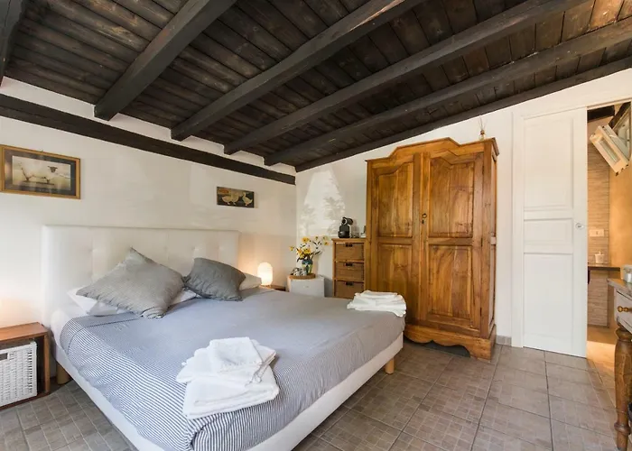 Appia Antica 4* רומא